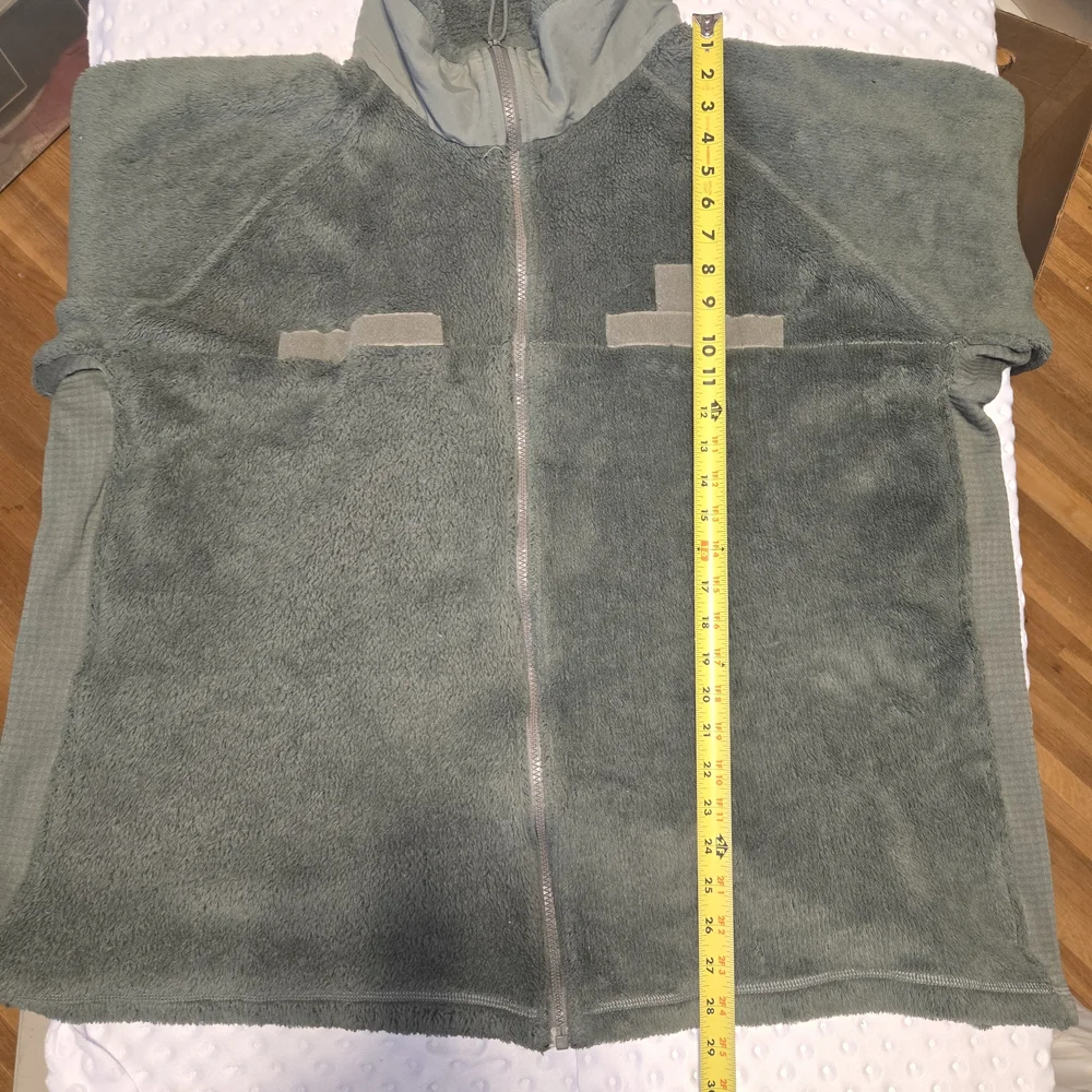 U.S. Military Gen III Level 3 POLARTEC Fleece Jacket Sz XL Green‎